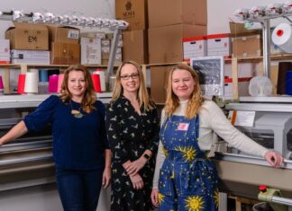 Left to right: Jo Storie, Jo Lennon and Kate Myerscough. © KnitLab North