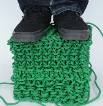 A hand-knit cube created using the solid knitting fabrication technique. © Carnegie Mellon University